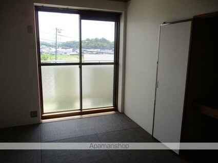 ホワイトヒルズ山陽　Ｂ棟[3LDK/66.81m2]の内装1