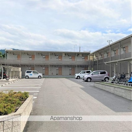 ミランダ阿星Ⅱ[1R/26.08m2]の駐車場2