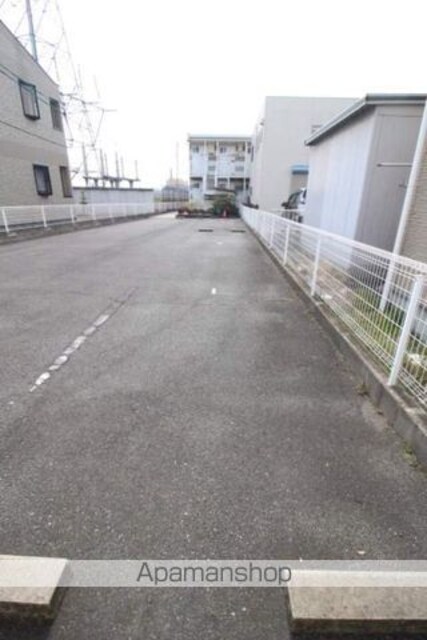 レオパレスブルースカイⅣ[1K/19.87m2]の外観5