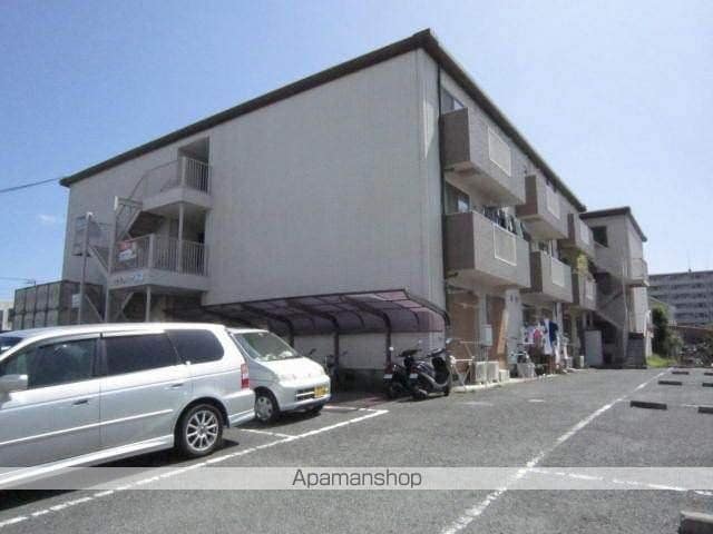 アルカディア湘南の玄関写真
