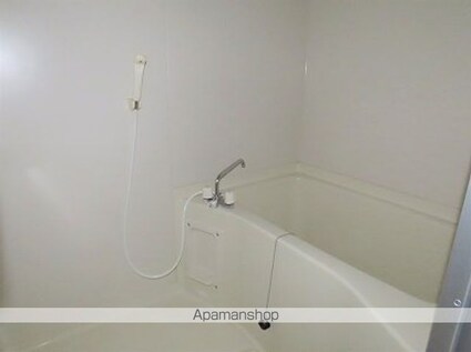 レオパレスマリンズＭＡＹＵ[2DK/49.68m2]のバス