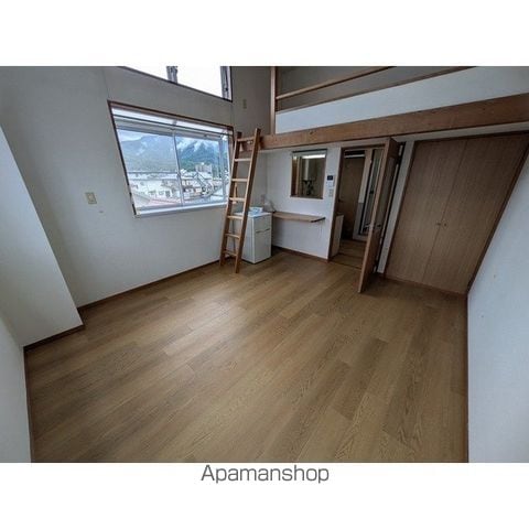 スカイヒルズの内装写真