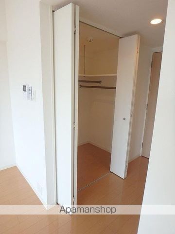 アーバンフラッツ榴ヶ岡の内装写真