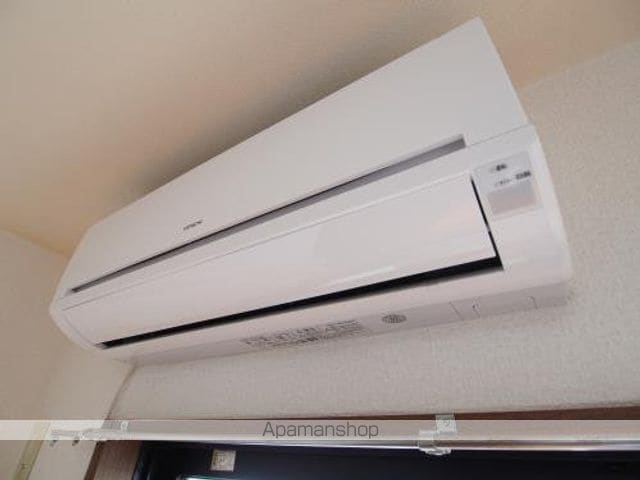 クレストの内装写真
