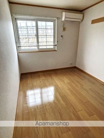 プリンセスガーデンIIIの内装写真