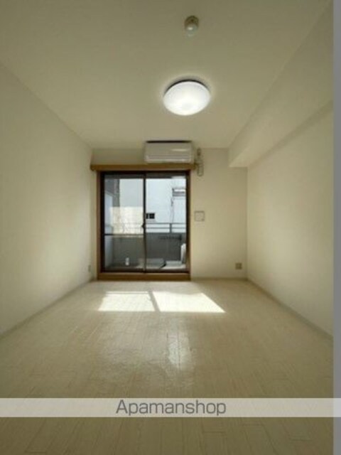 シーアイマンション新中野[1R/21.24m2]のリビング・居間