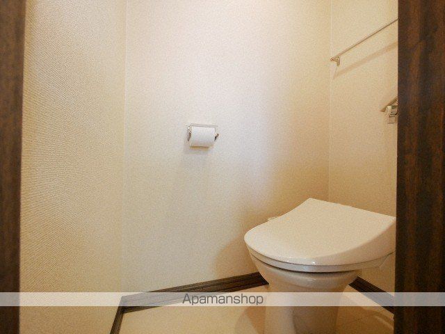 クリスタル参番館の内装写真