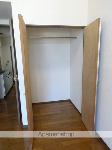 フリーダムヒル白鳥D棟の内装写真