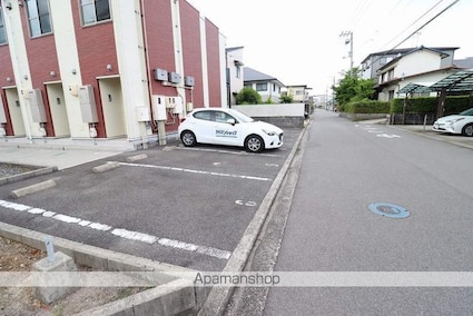 レオネクストクレール住吉Ⅱ[1LDK/46.94m2]の駐車場