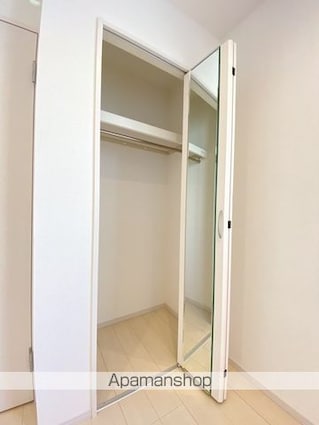 ブランシュバル早宮[1K/22.35m2]の収納