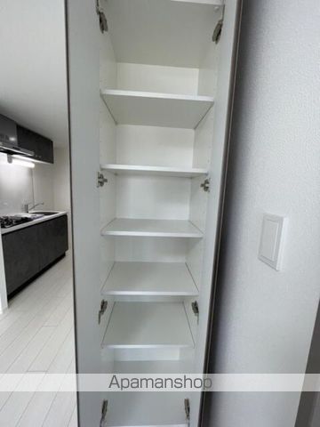 クレストコート中板橋の内装写真