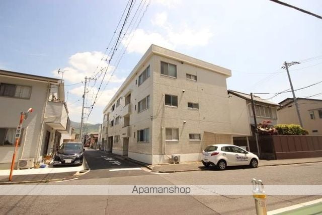 本町マンションの外観写真