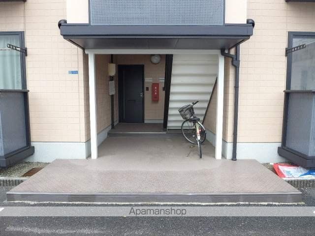 サングリーンA棟の玄関写真