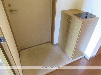 マンションマルニ[2LDK/60.69m2]の玄関
