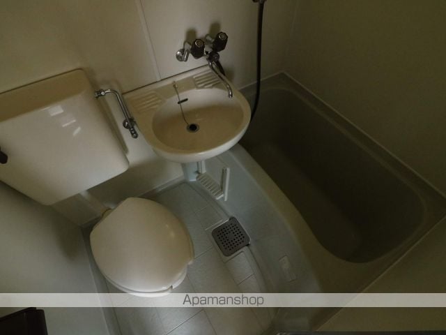 東京都三鷹市下連雀４丁目[1R/17m2]のバス