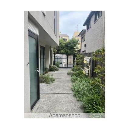 東京都新宿区北町[1R/31.25m2]の外観3