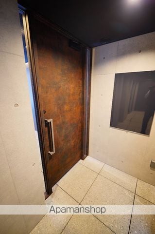 ASTILE原宿の玄関写真