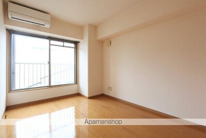 メゾンＭＢ喜与町[2LDK/57.6m2]のリビング・居間