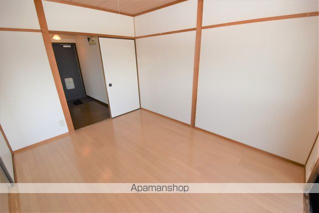 高田グランドマンションの内装写真