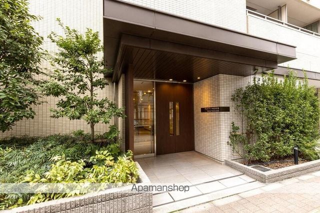 ヴェルデュール高田馬場の玄関写真