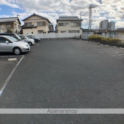 フォレストコート[2DK/48.6m2]の駐車場2