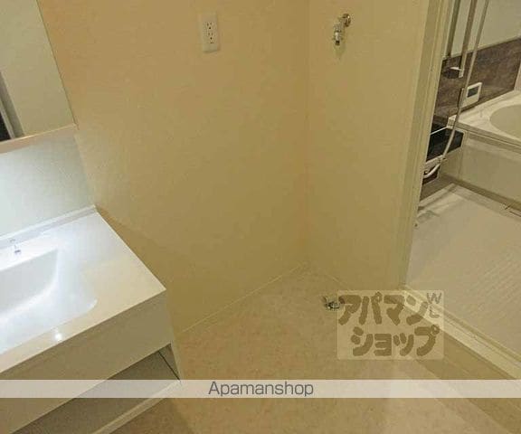 レジデンス伏見稲荷の内装写真