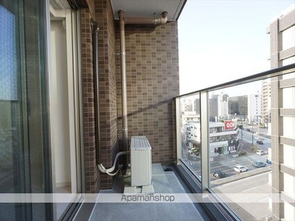 ディアレイシャス泉[1K/22.42m2]のバルコニー