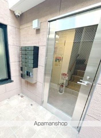 レピュア東十条駅前レジデンスの玄関写真