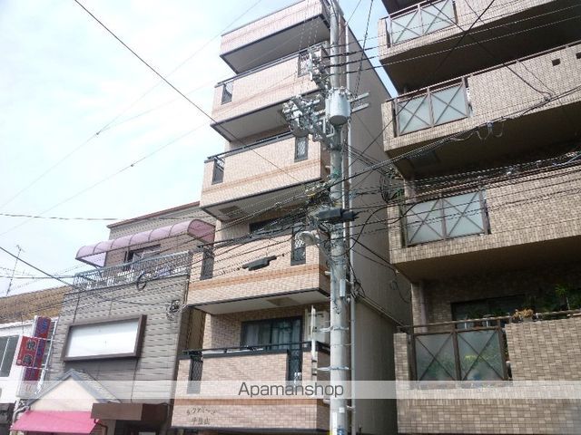ラ・ファミーユ千里山の外観写真