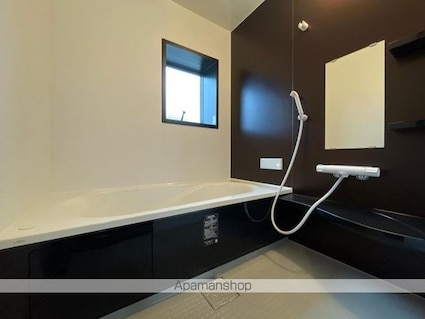 アルカディアガレージ元山Ａ・Ｂ[1R/74.25m2]のバス