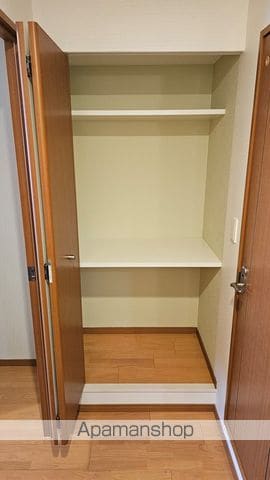 LAULEA神丘の内装写真