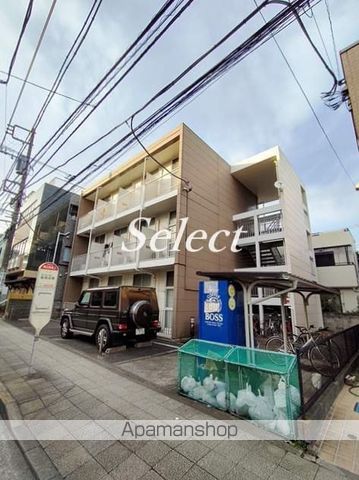 レオパレス能見台通の外観写真