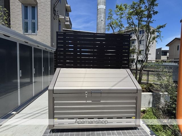 ウィステリア蜷川の外観写真