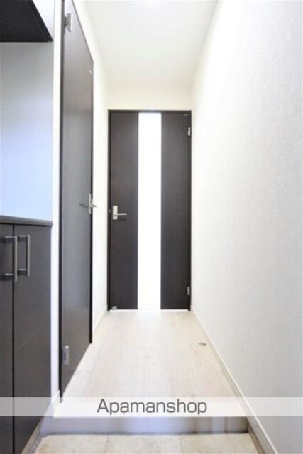 Ｍａｙｆａｉｒ　ｋｉｙａｃｈｏ　ｓｑｕａｒｅ[1LDK/29.05m2]の玄関