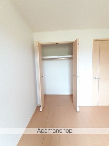 グランドゥール ソフィアIIの内装写真