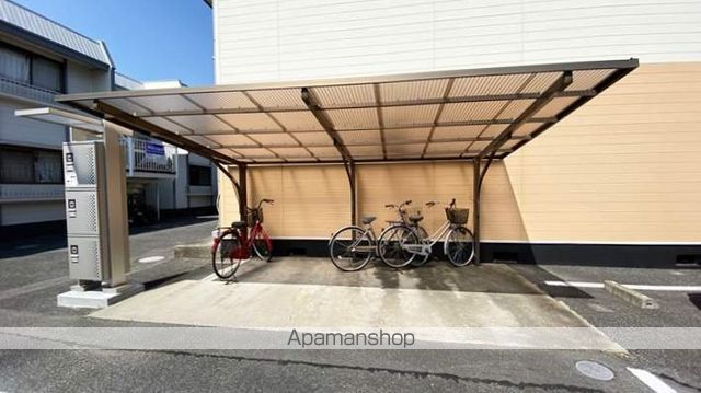パレーシャル関のその他写真