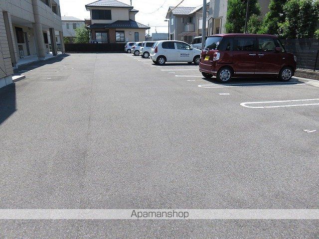 ハインスハイムVのその他写真