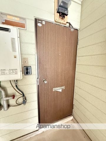 宮崎ハイツの玄関写真