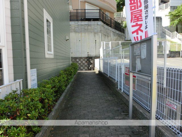 ハイツシャルマンの玄関写真
