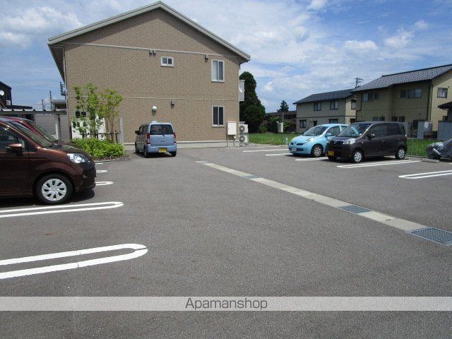 PLAZA下轡田の外観写真