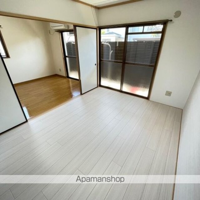 フラワー５番館[1LDK/40m2]の内装1