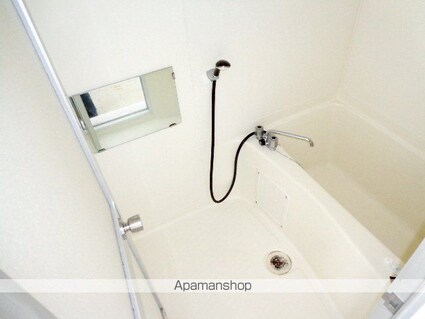 長野県松本市大字里山辺[1K/27.5m2]のバス