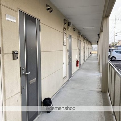 デジール的場[1K/26.49m2]のエントランス1