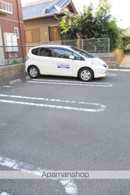 ブルーシエル浜の宮　Ⅰ[2DK/45.93m2]の駐車場2