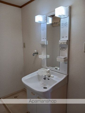 ブリッサ日高IIの内装写真