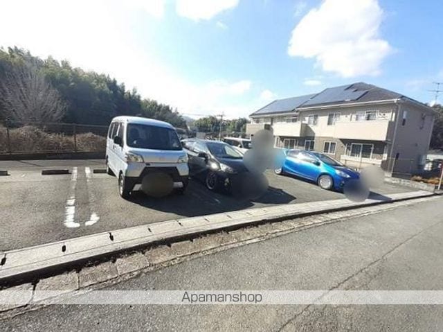 ヴィラ・サクラIIの外観写真