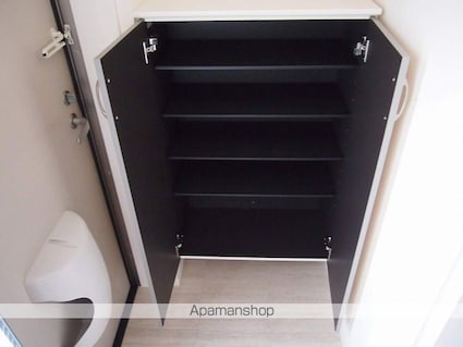 Ｇｒｅｅｎ　Ｈｉｌｌｓ桔梗Ⅱ[1LDK/31.38m2]の玄関