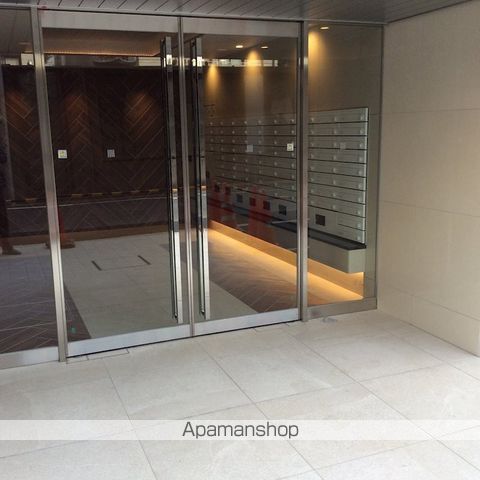 メインステージ森下IIの玄関写真