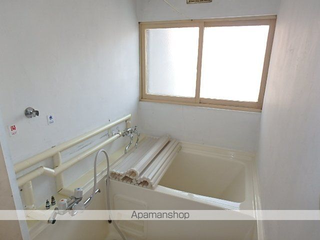 成田マンション第二の内装写真
