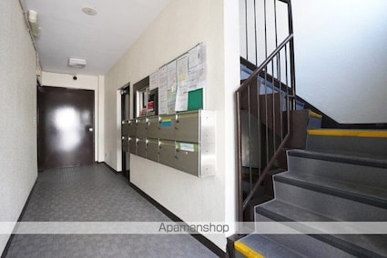 東京都中野区弥生町５丁目[1K/20.78m2]のエントランス2